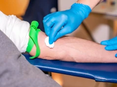 Rewolucja w aptekach. Farmaceuci będą mogli pobierać krew od pacjentów