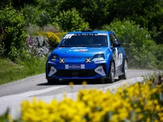 Alpine A290 Rallye przed rekordową próbą. 133 km oesowych i dziennikarz za kierownicą