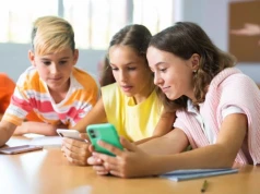 Zakaz smartfonów w podstawówkach