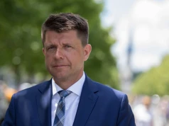Partia Petru to ratunek dla Tuska. Tyle że wyborcy mogą się na to nie nabrać