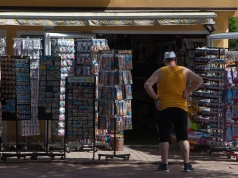 Praca sezonowa – szansa czy pułapka dla młodzieży? Radzimy, jak nie dać się oszukać