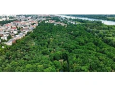 Park na Bydgoskim Przedmieściu przejdzie metamorfozę. Mieszkańcy mają mieszane odczucia