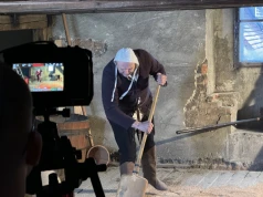 ​Pracownicy i rekonstruktorzy na planie filmowym. Tak rodzi się Muzeum Piwowarstwa w Świdnicy