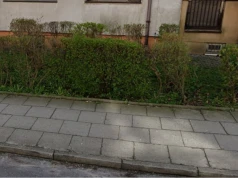 Rodzice z wózkami i osoby z niepełnosprawnościami mają problem na Bohaterów Warszawy