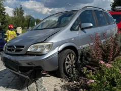 Pijany wjechał na środek ronda. Miał blisko 3 promile. Został ujęty przez świadka i usłyszał zarzuty