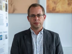 Onkolog: „Immunoterapia zdejmuje z raka czapkę niewidkę”. Podwójna daje niespotykane wyniki