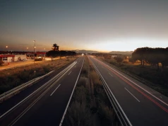 Zawracanie na autostradzie powinno być surowiej karane. Większe kary może zatrzymają tę patologię