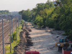Wzdłuż torów kolejowych na Żoliborzu powstanie park linearny? Pierwsze kroki zostały podjęte. "Formalnie kilka przeszkód"