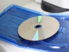Sony po cichu psuje gry z płyt na PS5? Kolekcjonerzy węszą perfidny spisek po fatalnej decyzji korporacji