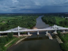 Postępuje budowa najdłuższego mostu na Podkarpaciu