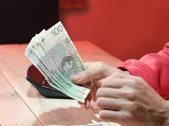 215,84 zł co miesiąc. Dla kogo dodatkowe pieniądze?