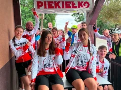 Pierwszy etap za nimi. Rowerzyści z diecezji siedleckiej dotarli do Jastkowa