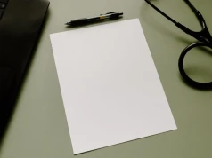 Rezydent, stażysta i specjalista: czym się różnią?
