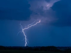 Burze i silniejszy wiatr w województwie lubelskim w niedzielę. Pogoda będzie niestabilna