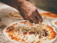 Robią pizzę lepiej niż Włosi? Restauracje z Pabianic i Warszawy wśród 50 najlepszych pizzerii świata