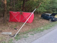 Golf dachował, w środku było 5 młodych osób. Nowe ustalenia policji