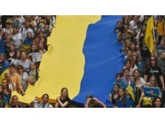 Żyją w Polsce, podatki płacą w Ukrainie. Skarbówka może się upomnieć