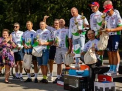 Puchar został w Łysomicach. Mieszkańcy uczcili tytuł Rowerowej Stolicy Polski