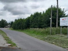 Zamówili drogę z chodnikiem. Droga jest, chodnika nie ma. Przedziwny przetarg na Jedności Narodowej w Maszewie