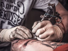 Tatuaże potrafią poważnie zaszkodzić. Groźne są zwłaszcza trzy kolory