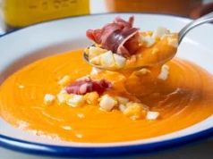 Hiszpański krem, który jest jeszcze gęstszy od gazpacho. Spróbuj koniecznie w trakcie upałów