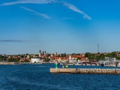 Kąpiel w morzu lekarstwem na problem. Nietypowy apel nad Bałtykiem