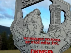 Niezwykły wyczyn strażaków na Śnieżniku! Wśród nich druhowie z powiatu piotrkowskiego