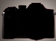 Sony reaktywuję serię RX10 - nowy superzoom już 9 lipca