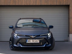 Toyota odjechała konkurencji w Polsce. Corolla znów numerem 1