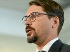 Obecny rząd w Warszawie działa na szkodę Państwa Polskiego