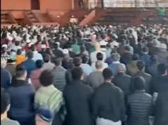 Protest przeciwko meczetowi na osiedlu Podwawelskim. Miejsce modlitw muzułmanów i tak znika