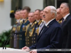 Łukaszenka stanął przed oficerami… Nie chcemy straszyć!