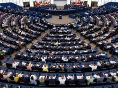 Skrajnie prawicowa partia europejska może stracić unijne pieniądze. Jutro głosowanie