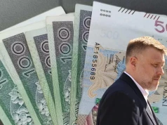 Zandberg krytykuje KRUS. "Rolnik w samochodzie za setki tysięcy płaci mniej niż pracownik"