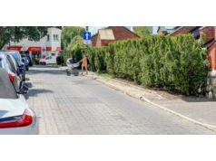Warszawa: Koniec dzikiego parkowania na Dzwonniczej? Ratusz rusza z remontem