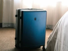 Ekspertka robi to od razu po wejściu do hotelu. Ten trik może uratować wakacje