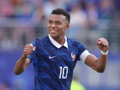 Skandaliczne wpisy o Mbappe. Francuz odpowiedział. "Nigdy nie pozwolę"