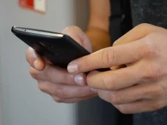 Podejrzane SMS-y. Sprawdź, zanim klikniesz i stracisz pieniądze