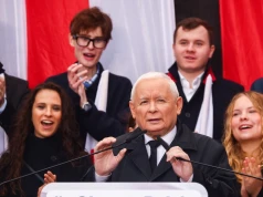 Czasem trzeba znać "członka wprowadzającego", czasem pisma Dmowskiego. Tak się trafia do polityki