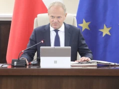 Emeryt pozwał Skarb Państwa o zaległe świadczenia. Tak został potraktowany przez premiera