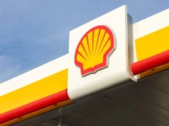 Shell zarabia na wojennej zmienności cen ropy i gazu