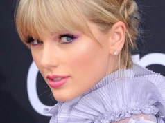 Chanel, Dior i zabytkowy Chevrolet. Luksusowa loteria na ślubie Taylor Swift