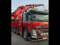 Volvo FM 10×4 w polskiej pomocy drogowej – solówka z żurawiem ważąca 53 tony