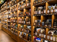 Indyjskie whisky, filipiński rum i gin. Kto rządzi na świecie w kategoriach alkoholowych?