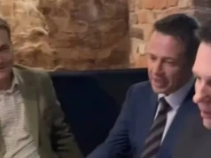 "Jak nosił im Pan piwo to też był błąd?". Ostra wymiana zdań Mentzena i Sasina