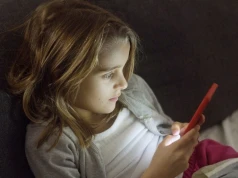 50 kont i zero próśb o dowód wieku. Zakaz social mediów dla dzieci ma lukę