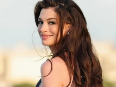 43-letnia Anne Hathaway zostanie mamą. Na premierze wyglądała przepięknie