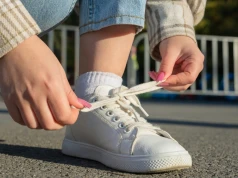 Większość z nas źle sznuruje buty. Podolog tłumaczy, jak zrobić to dobrze