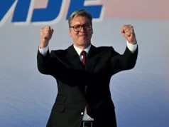 Vučić zrezygnował, żeby trwać. Co się dzieje w Serbii?