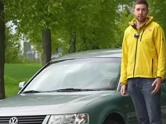 Wystarczył jeden bak paliwa. 28-letni samochód przejechał 2398 kilometrów